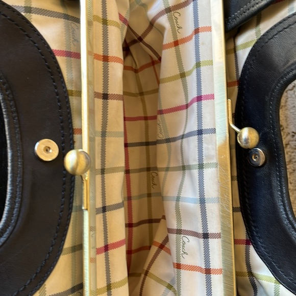 SALE - Classic coach purse-Black- - Picture 5 of 7